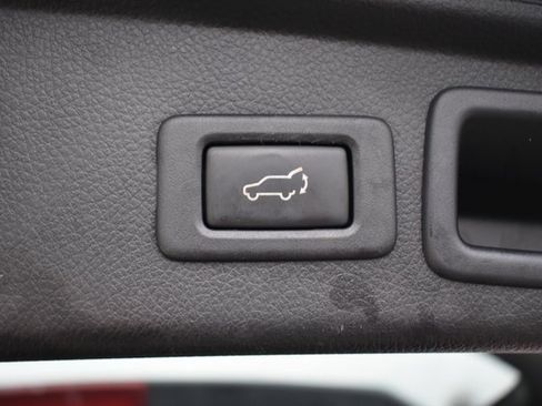 Used 2015 Subaru Forester 2.5i Touring w/ Eyesight & Navigation System image 41