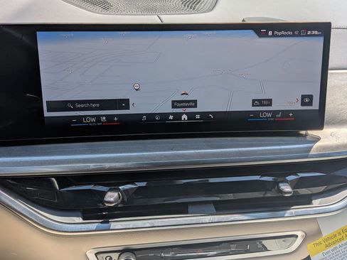 Used 2026 BMW X7 M60i AWD/4WD image 24