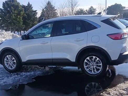 Used 2022 Ford Escape SE w/ Convenience Package image 8