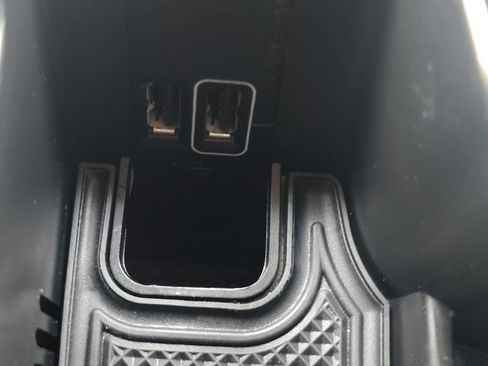 Used 2022 Volvo XC90 T8 Inscription w/ Advanced Package image 6