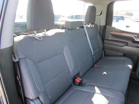 Used 2025 Chevrolet Silverado 1500 LT image 28