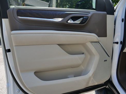 Used 2021 GMC Yukon Denali AWD/4WD image 11
