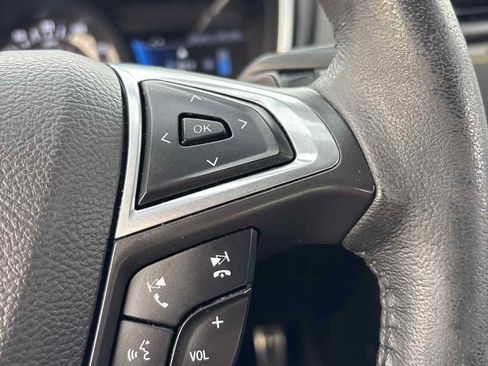 Used 2015 Ford Fusion Titanium FWD image 19