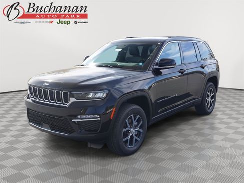New 2025 Jeep Grand Cherokee Limited w/ Trailer Tow Package image 1