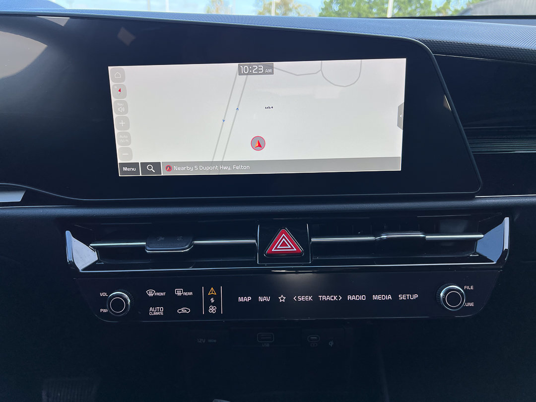 Used 2025 Kia Niro EX FWD image 21