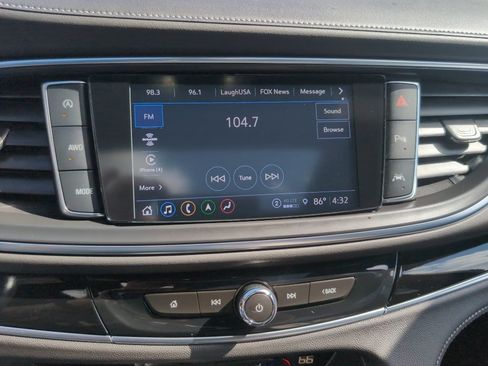 Used 2023 Buick Enclave Avenir w/ Avenir Technology Package AWD/4WD image 13