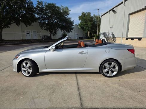 Used 2012 Lexus IS 250C w/ Luxury Pkg RWD image 35
