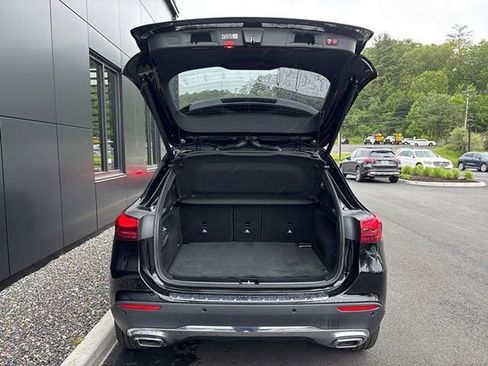 Certified 2025 Mercedes-Benz GLA 250 4MATIC image 44