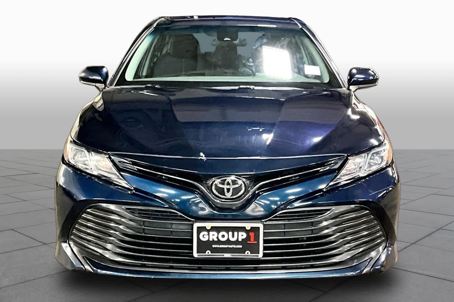 Certified 2018 Toyota Camry LE FWD image 3