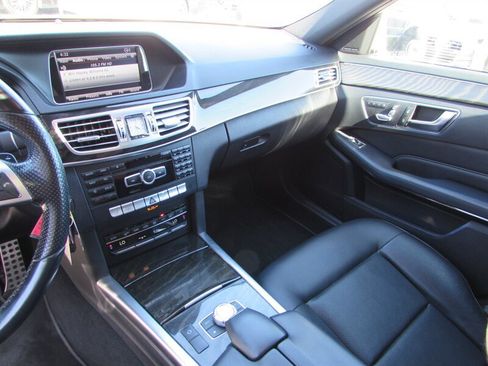 Used 2015 Mercedes-Benz E 350 Sedan image 15