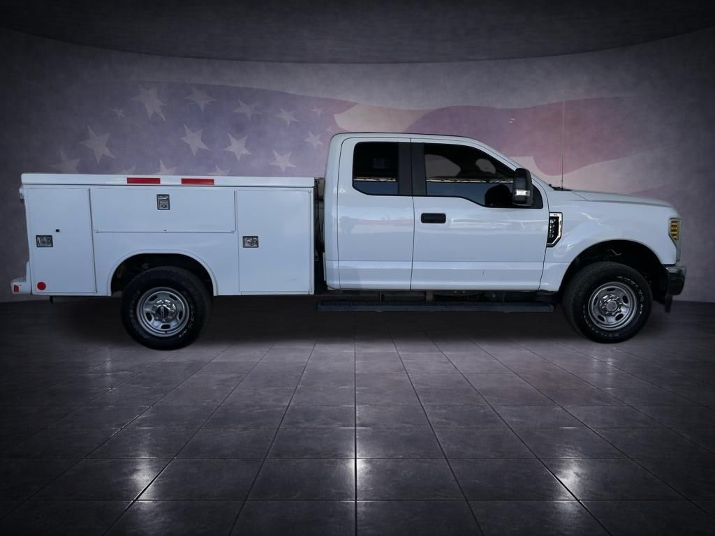 Used 2018 Ford F250 XL w/ Power Equipment Group AWD/4WD image 6