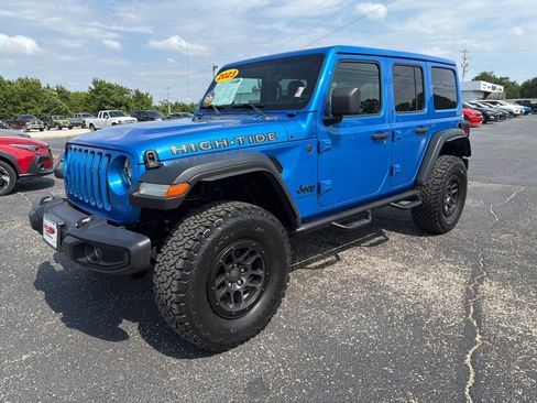 Used 2023 Jeep Wrangler Unlimited Sport AWD/4WD image 4