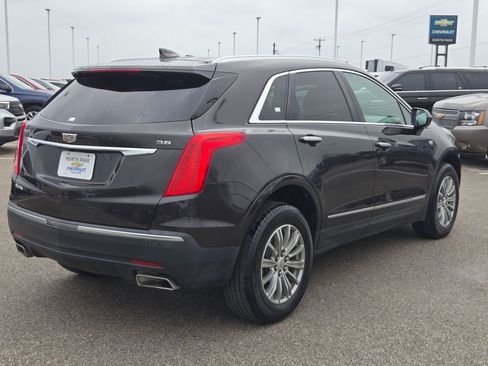 Used 2019 Cadillac XT5 Luxury FWD image 3