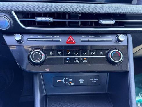 New 2026 Hyundai Sonata SE FWD image 16