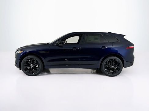 Used 2025 Jaguar F-PACE R-Dynamic S image 2