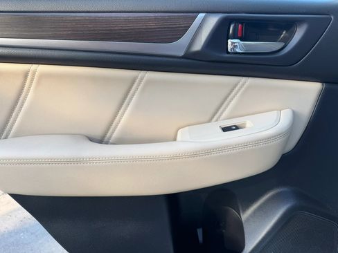 Used 2019 Subaru Legacy 2.5i Limited AWD/4WD image 11