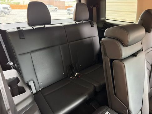 Used 2025 Hyundai Santa Fe SEL FWD image 33