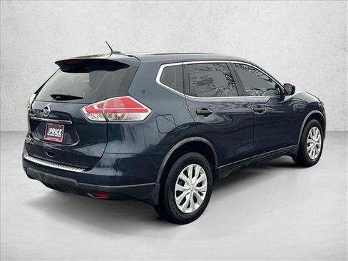 Used 2016 Nissan Rogue S image 5