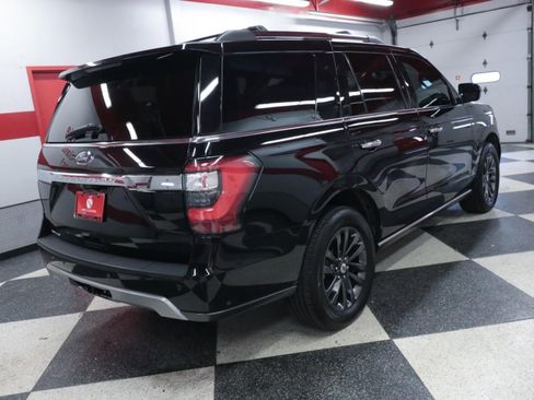 Used 2021 Ford Expedition Limited AWD/4WD image 7