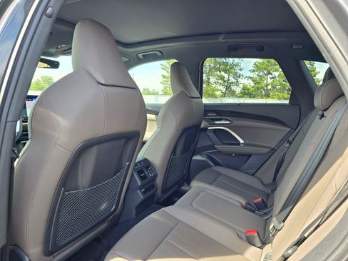 Certified 2025 Audi Q5 Premium w/ Premium Plus AWD/4WD image 11