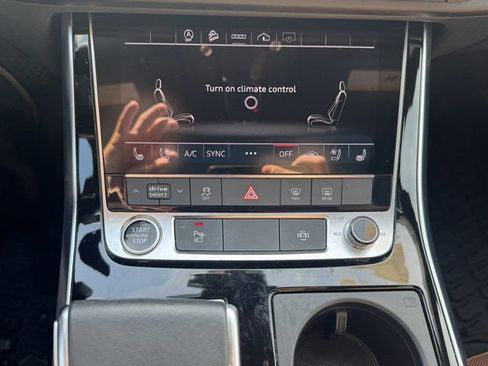 Used 2023 Audi Q8 Premium Plus w/ Premium Plus Package image 19