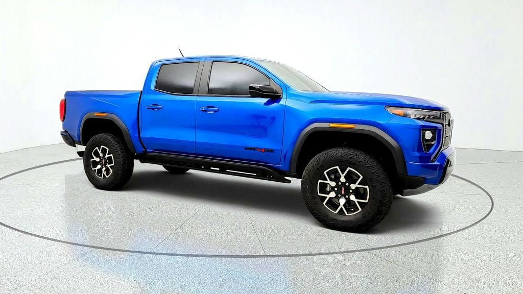 Used 2023 GMC Canyon AT4X AWD/4WD image 3