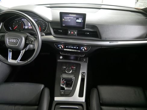 Used 2020 Audi Q5 2.0T Premium AWD/4WD image 10
