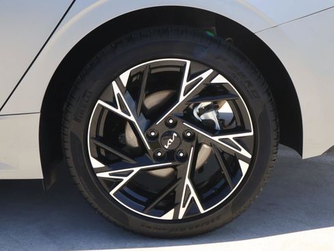 Used 2026 Kia K5 GT-Line w/ GT-Line Premium Package image 8