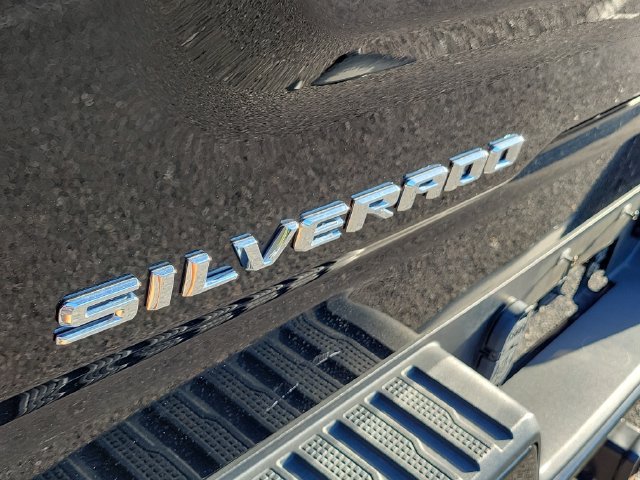 Used 2023 Chevrolet Silverado 1500 LT Trail Boss w/ Protection Package AWD/4WD image 11