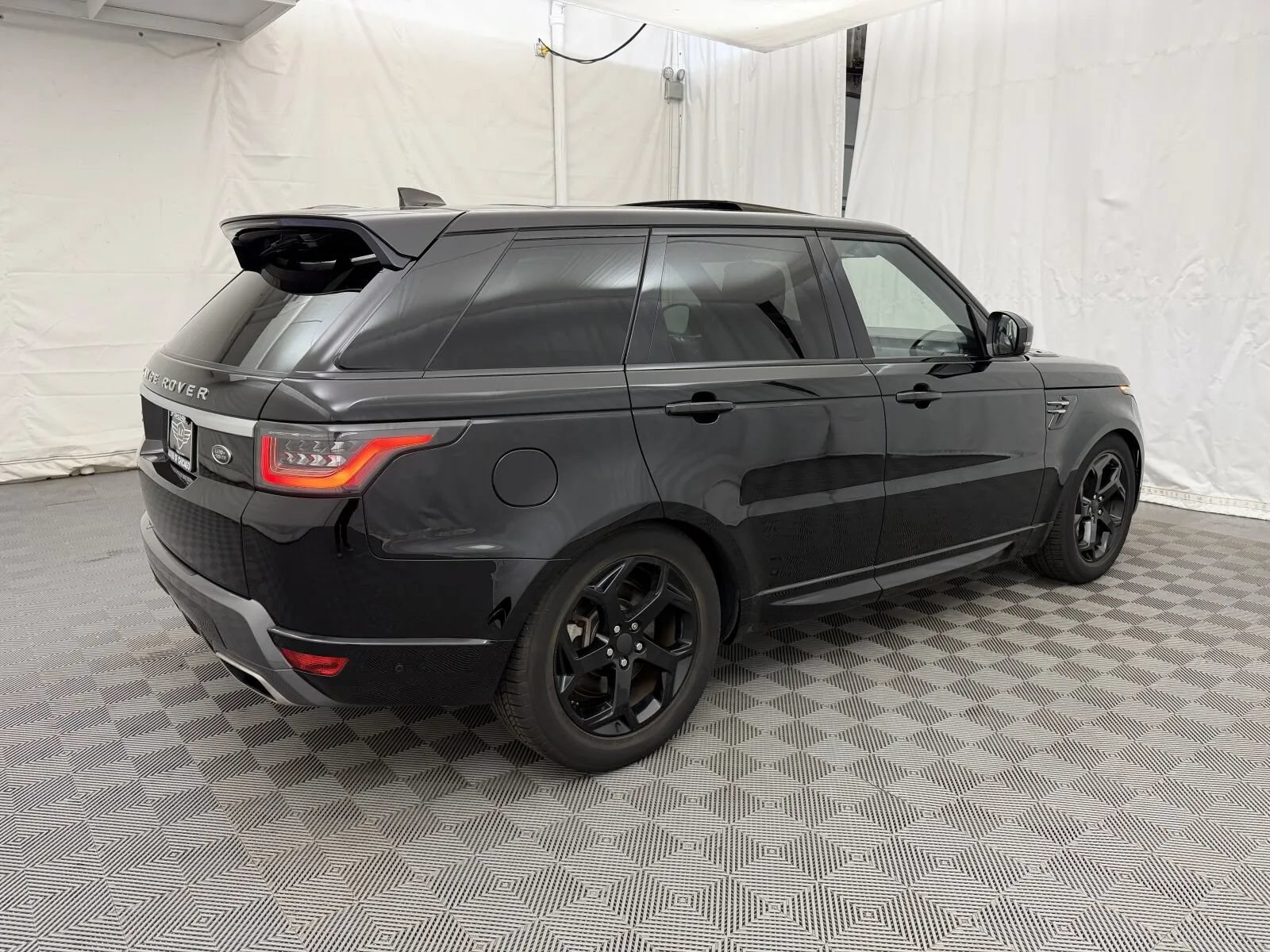 Used 2019 Land Rover Range Rover Sport HSE AWD/4WD image 5