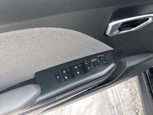 Certified 2025 Kia K4 EX image 20