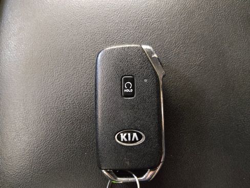 Used 2021 Kia Sorento EX w/ Panoramic Sunroof Package AWD/4WD image 32