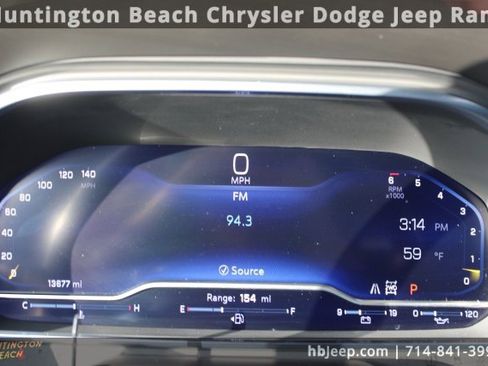 Used 2024 Chevrolet Suburban RST w/ Luxury Package image 18