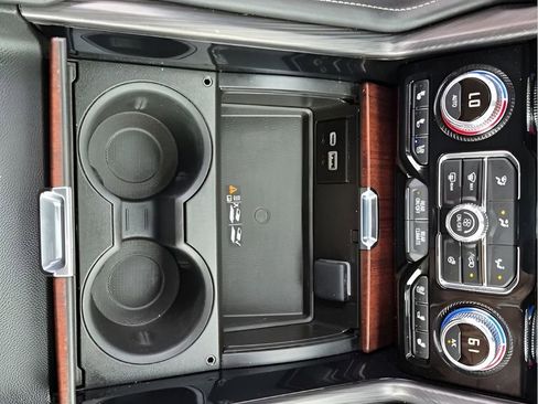 Used 2023 GMC Yukon XL Denali Ultimate image 42