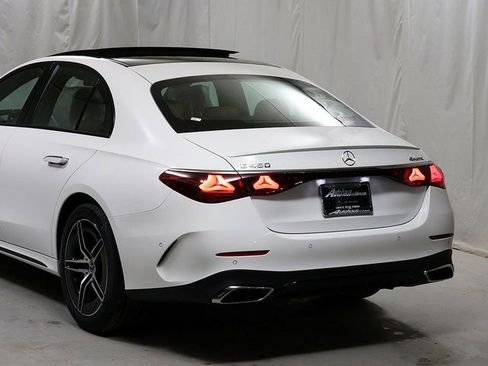 New 2026 Mercedes-Benz E 450 4MATIC Sedan image 8