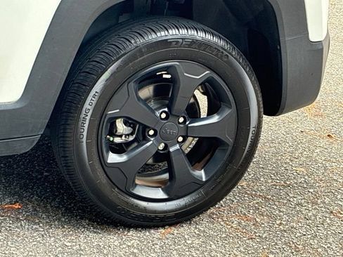 Used 2021 Jeep Renegade Sport AWD/4WD image 12