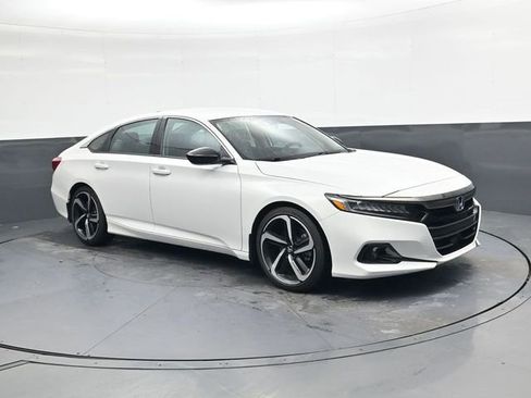 Used 2022 Honda Accord Sport Special Edition image 2