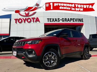 Used 2025 Jeep Compass Trailhawk