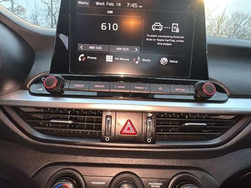 Used 2024 Kia Forte LXS image 21