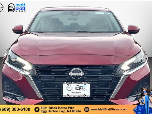 Certified 2023 Nissan Altima 2.5 SV AWD/4WD image 2