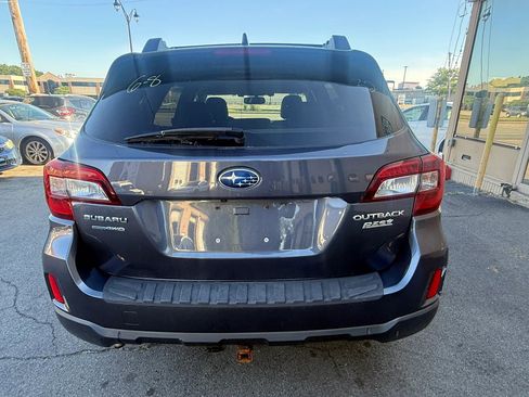 Used 2016 Subaru Outback 2.5i Limited AWD/4WD image 7