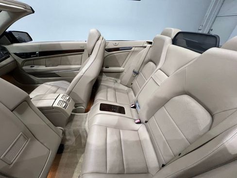 Used 2011 Mercedes-Benz E 550 Cabriolet w/ Premium 2 Pkg image 26