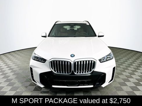 New 2026 BMW X5 xDrive50e w/ M Sport Package image 3