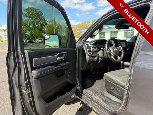 Used 2022 RAM 1500 Big Horn AWD/4WD image 12