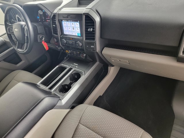 Used 2017 Ford F150 XLT w/ Equipment Group 302A Luxury AWD/4WD image 19