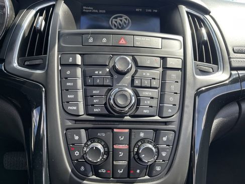 Used 2016 Buick Cascada Premium image 31
