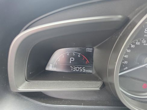 Used 2018 MAZDA MAZDA3 Touring FWD image 24