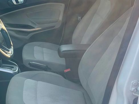 Used 2018 Ford EcoSport SE w/ SE Convenience Package image 11