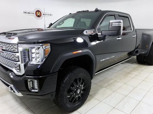 Used 2022 GMC Sierra 3500 Denali image 5