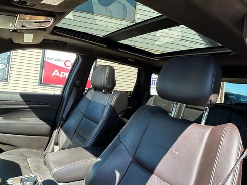 Used 2014 Jeep Grand Cherokee Summit image 19